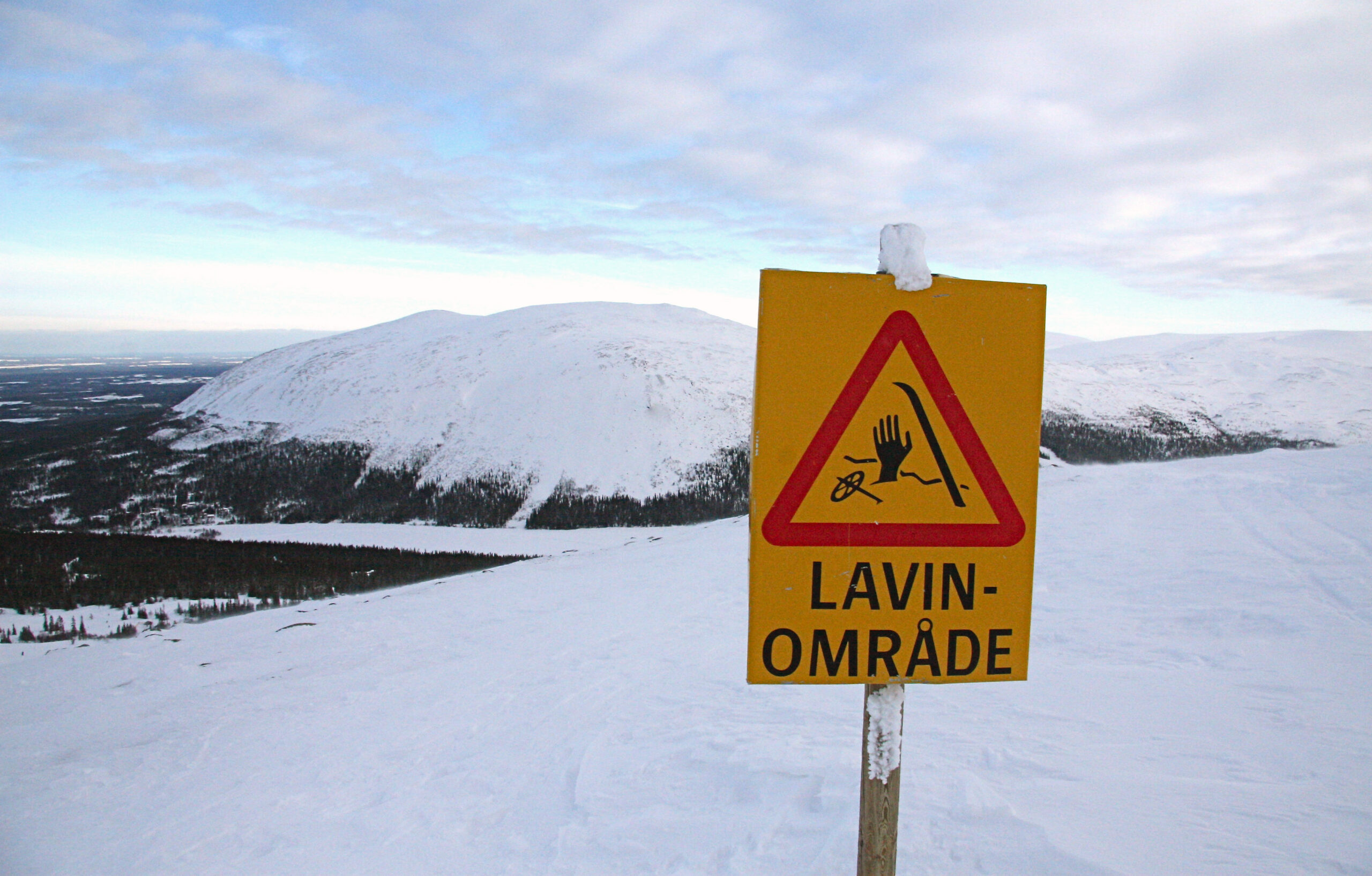 Påsklovet avslutas med farliga lavinförhållanden